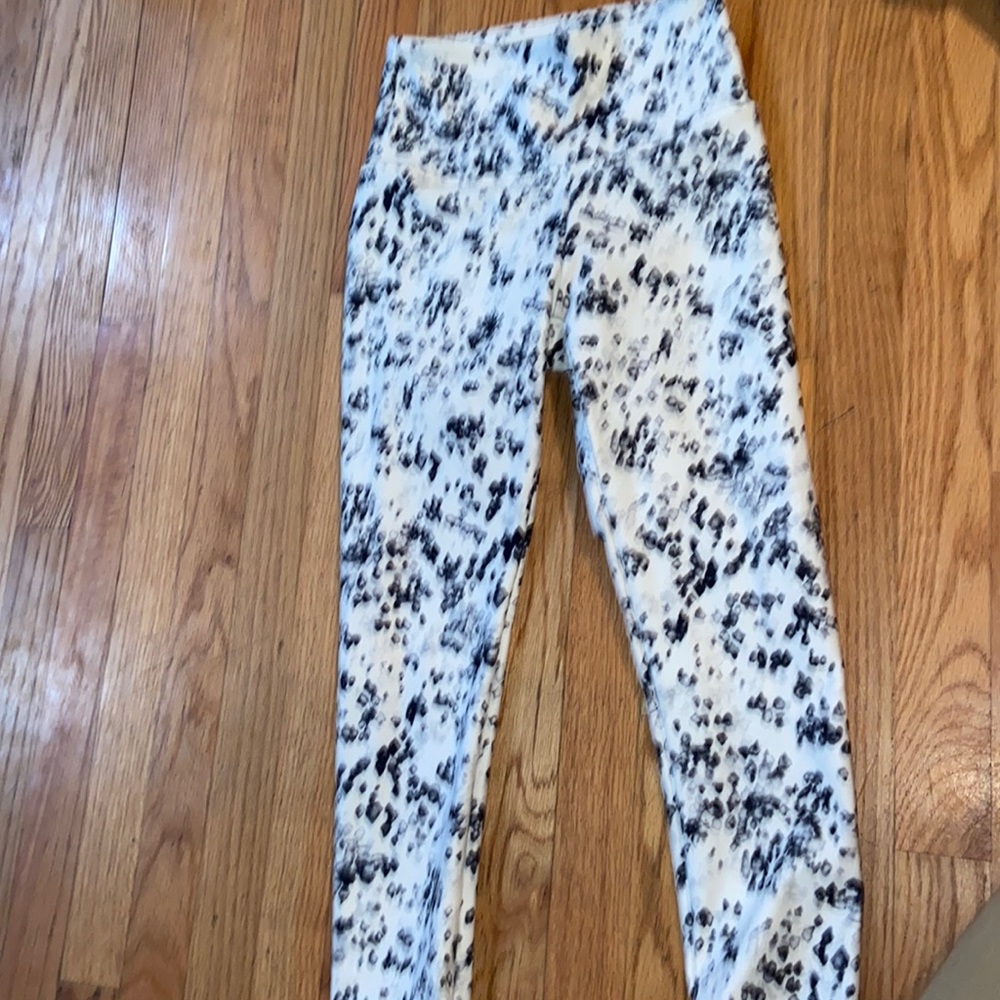 white and black leggings